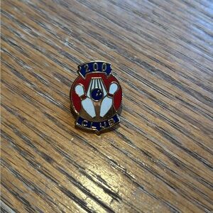 VINTAGE 200 CLUB BOWLING PIN